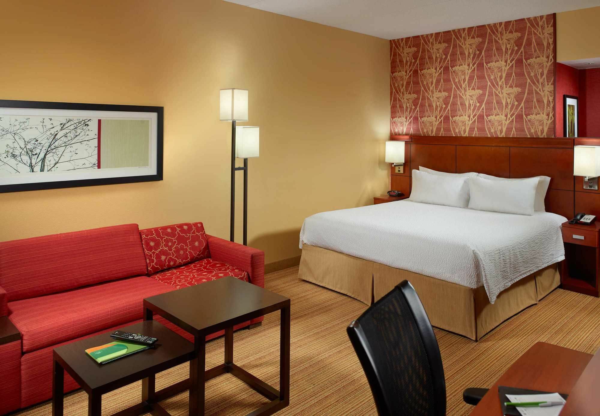 คอร์ทยาร์ด คลาร์กสวิล Hotel คลาร์กส์วิลล์ ภายนอก รูปภาพ